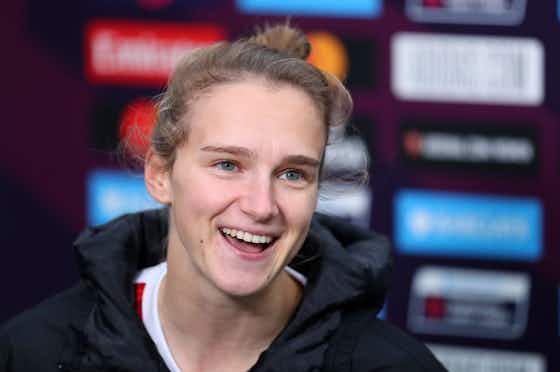 Article image:Arsenal: Miedema's contract will make her "highest-paid female player in England"