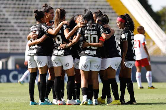 Imagem do artigo:Corinthians acerta renovação com trio do feminino para 2023 e terá veterana por mais um ano