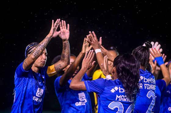 Imagem do artigo:Com gol olímpico, Cruzeiro vence Inter no Brasileirão Feminino