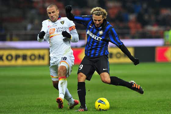 Imagem do artigo:Diego Forlán teve passagem sofrível pela Inter e viveu pior momento da carreira na Itália