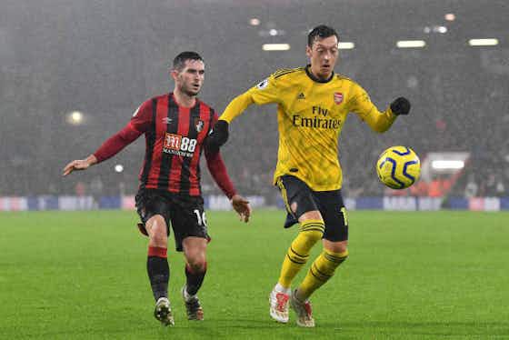 Article image:Arsenal received late offer from Qatar for Mesut Özil
