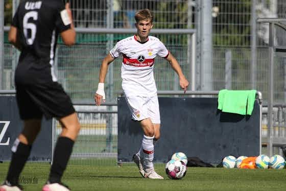 Artikelbild:VfB bleibt nach 3:1 im Spitzentrio – Kastanaras führt Torjägerliste an
