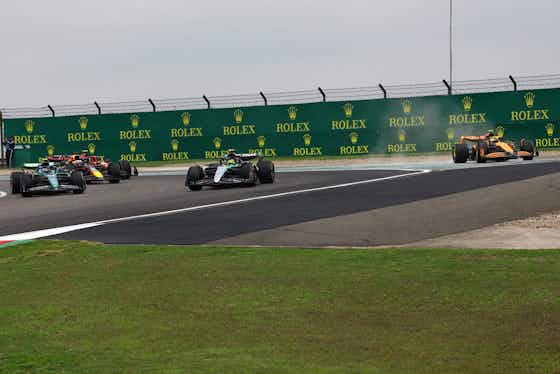 Article image:Verstappen se lleva la primera sprint en China sin competencia