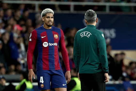 Article image:Barcelona defender’s entourage unhappy with renewal offer; club open to summer sale