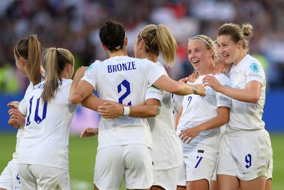 Article image:Ballon d'Or: Lucy Bronze says she 'doesn't deserve' nomination in selfless social post