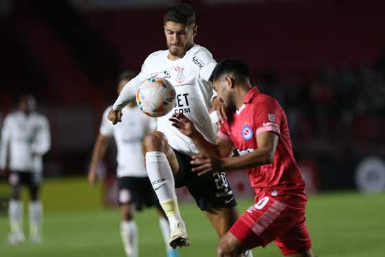 Imagem do artigo:Pedro Raul cobra mais concentração e estabilidade emocional do Corinthians após derrota na Sul-Americana