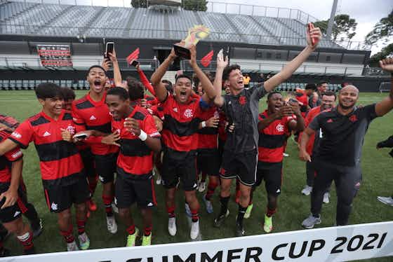 Imagem do artigo:Destaque na final da Caju’s Summer Cup, Luccão comemora mais um título da base do Flamengo na temporada