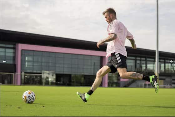 Article image:(Photo) David Beckham trains with Inter Miami youngsters