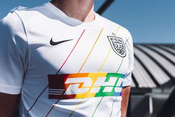 Imagem do artigo:Camisa “Pride 2022” do Nordsjælland é lançada pela Nike