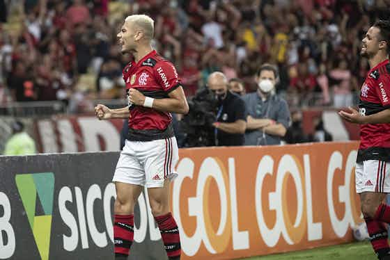 Imagem do artigo:Flamengo faz proposta para comprar Andreas Pereira