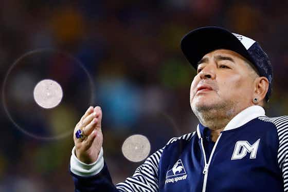 Imagem do artigo:Maradona foi enterrado sem o coração, garante jornalista