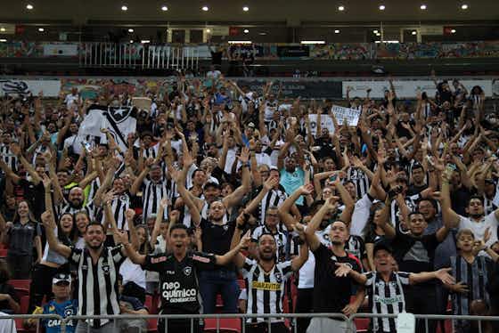 Imagem do artigo:Botafogo ultrapassa o Fluminense no número de sócio-torcedor e provoca rival