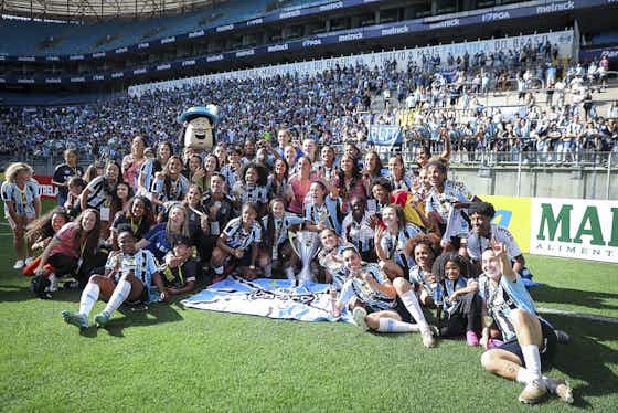 Imagem do artigo:Grêmio goleia Internacional e conquista o Gauchão Feminino