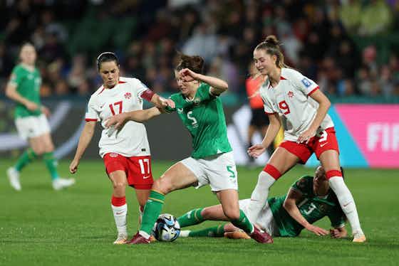Imagem do artigo:Em jogo com gol olímpico, Canadá vira pra cima da Irlanda