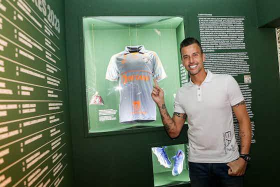 Imagem do artigo:Fábio exalta história do Fluminense: ‘É uma honra participar’
