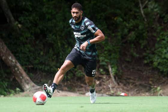 Imagem do artigo:Pablo treina com bola e se aproxima de estreia pelo Botafogo
