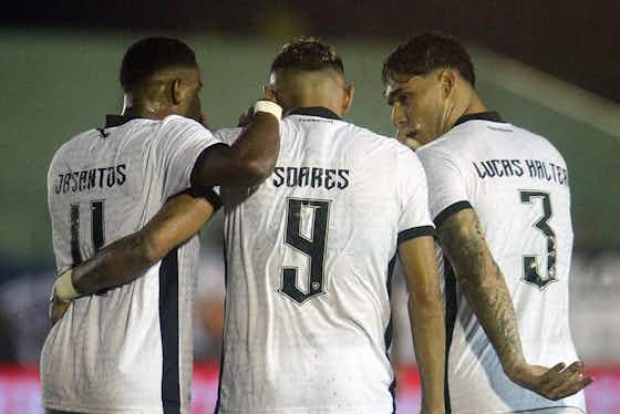 Imagem do artigo:Aniversariante, Marlon Freitas celebra momento no Botafogo e agradece pela surpresa: ‘Não esperava’