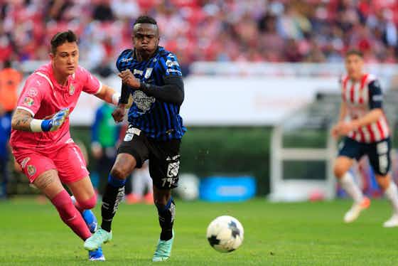 Article image:🇲🇽 Chivas frustrated as early goal helps Querétaro secure point