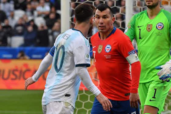 Artikelbild:📸 Copa América: Messi und Medel fliegen nach Rangelei vom Platz