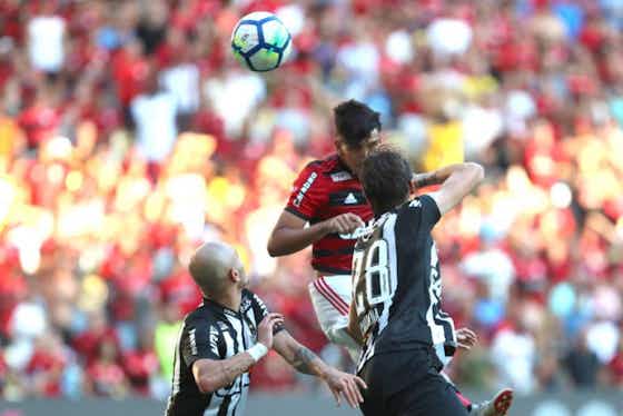 Imagem do artigo:Contestados resolvem, Flamengo vence Galo e encosta nos líderes