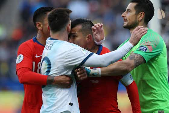 Imagem do artigo:📝 Messi é expulso, mas a Argentina vence Chile e termina em terceiro