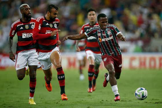 Imagem do artigo:Flamengo aproveita melhor as chances, bate o Fluminense e avança