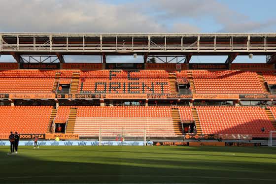 Image de l'article :La LFP confirme le report de Lorient-Lyon