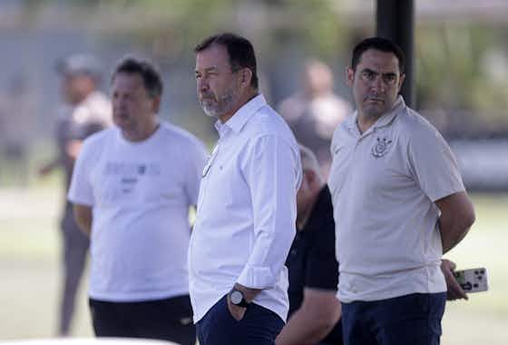 Imagem do artigo:Chicão desiste de processo contra o Corinthians e abre mão de mais de R$ 500 mil
