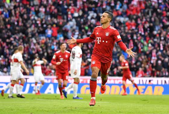Imagem do artigo:Bayern toma susto, mas goleia Stuttgart e segue na cola do Dortmund