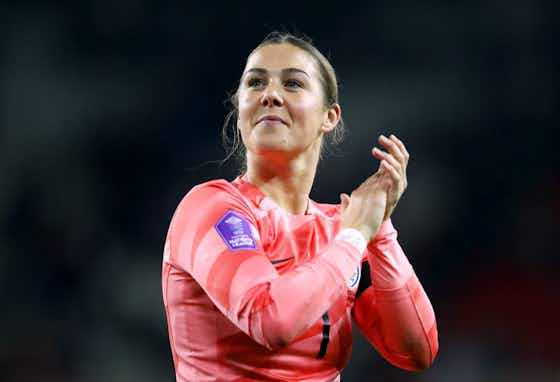 Article image:Arsenal cool Mary Earps interest as PSG lead race for Lionesses goalkeeper