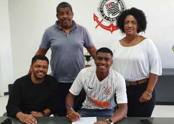 Imagem do artigo:Corinthians renova vínculo de atacante convocado pela Seleção Sub-17