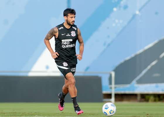 Imagem do artigo:Mesmo com negativa inicial do Corinthians, Santos não desiste de Camacho