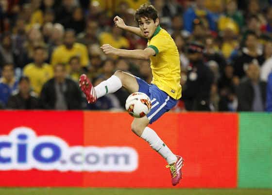 Imagem do artigo:‘Ele poderia comprar o estádio da Juventus’: Oscar no Flamengo deixa ingleses perplexos