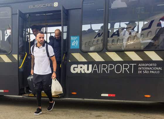 Imagem do artigo:Corinthians desembarca no Brasil e tem agenda de treinos intensa antes de Majestoso
