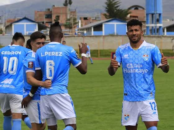 Imagen del artículo:Joao Rojas sigue en racha goleadora y sentencia triunfo de ADT sobre Sport Huancayo