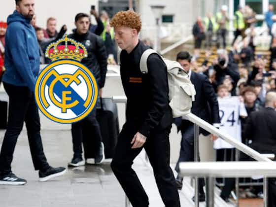 Imagen del artículo:Jeremy de León acompaña al Real Madrid en su travesía a Mánchester