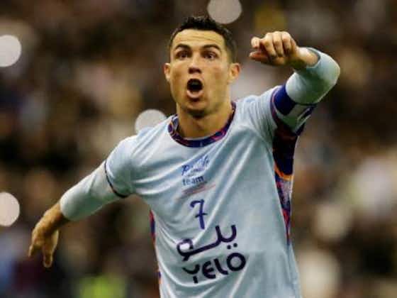 Gambar artikel:Kumpulan Momen Unik Cristiano Ronaldo di Laga Riyadh XI vs PSG, Termasuk 'Dielus' Kylian Mbappe