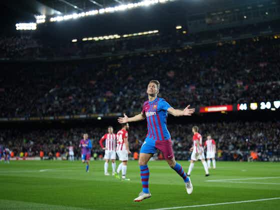 Article image:Video: Luuk de Jong says emotional goodbye to the Camp Nou after Villarreal game