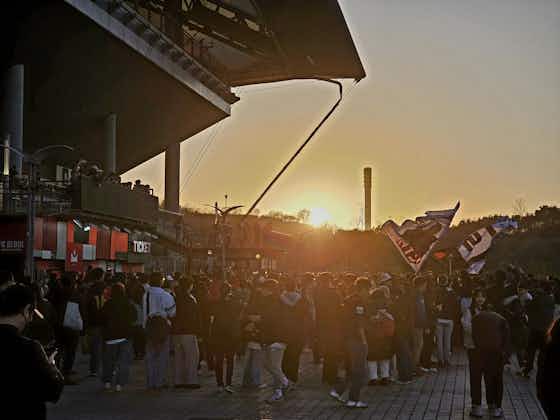 Article image:Seoul shows up to salute its heroes