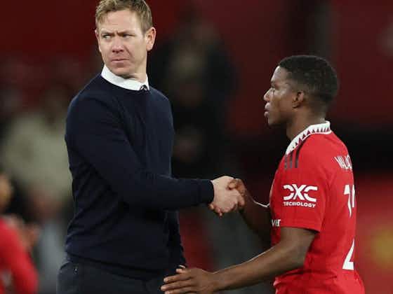 Article image:“Still in the market for…” – Dean Holden offers transfer update at Charlton Athletic