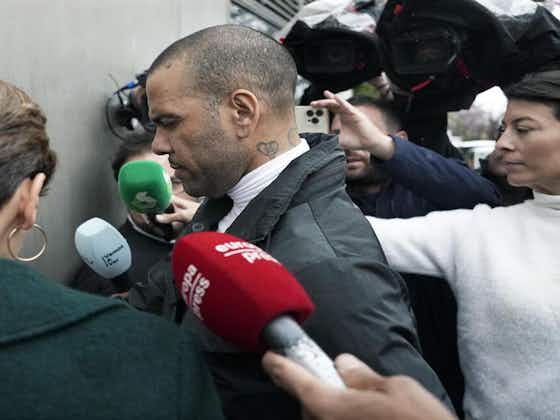 Imagen del artículo:Dani Alves salió de prisión tras pagar un millón de euros de fianza