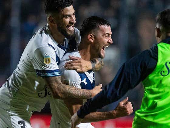 Imagen del artículo:Francisco Pizzini le dio la victoria a Vélez Sarsfield y la clasificación a los cuartos de la Copa de La Liga