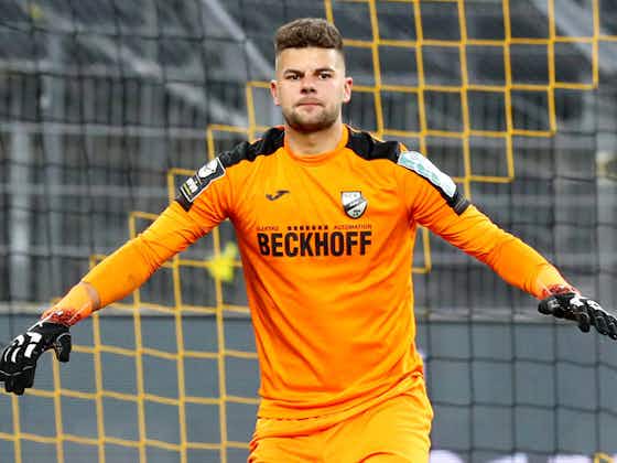 Artikelbild:SC Freiburg: Niclas Thiede bleibt fest in der 3. Liga