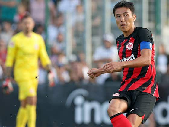 Artikelbild:Eintracht Frankfurt: Makoto Hasebe beendet im Sommer seine Karriere
