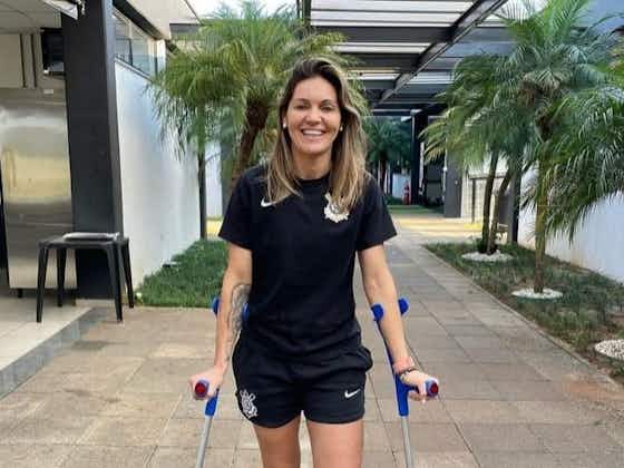 Imagem do artigo:Gabi Zanotti agradece apoio da torcida do Corinthians após cirurgia e diz que se sente ‘cada dia melhor’