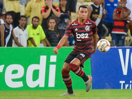 Imagem do artigo:Matheusinho fica sem espaço no profissional do Flamengo, e empresários buscam novo clube