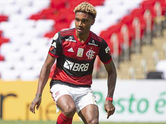 Imagem do artigo:Vitinho testa negativo e pode atuar em Flamengo x Independiente del Valle