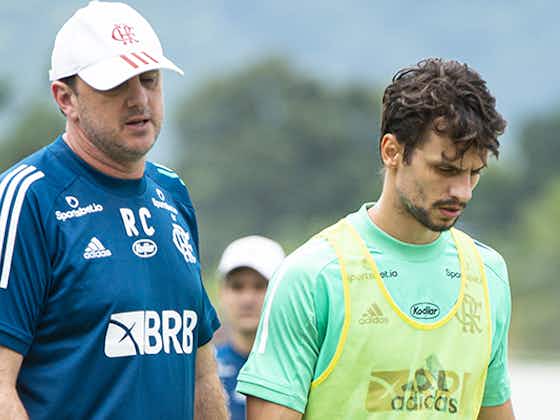 Imagem do artigo:“A gente espera que ele permaneça por muito tempo no Flamengo”, diz Rodrigo Caio sobre Rogério Ceni