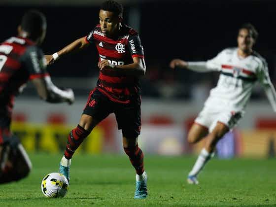 Imagem do artigo:Dorival Júnior detalha desempenho de Lázaro como centroavante do Flamengo