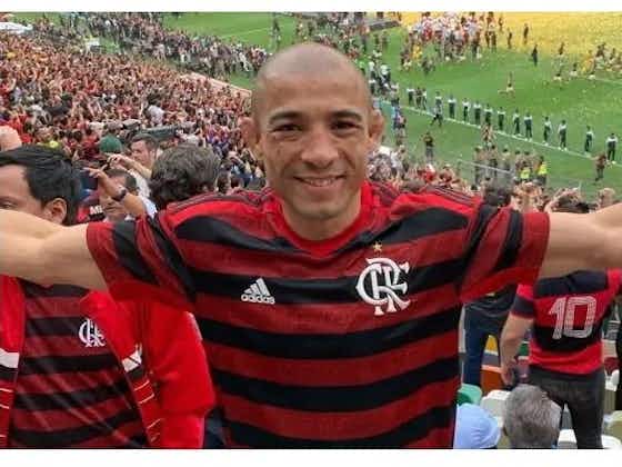 Imagem do artigo:José Aldo revela ‘técnica’ inusitada para filho recém-nascido torcer pelo Flamengo